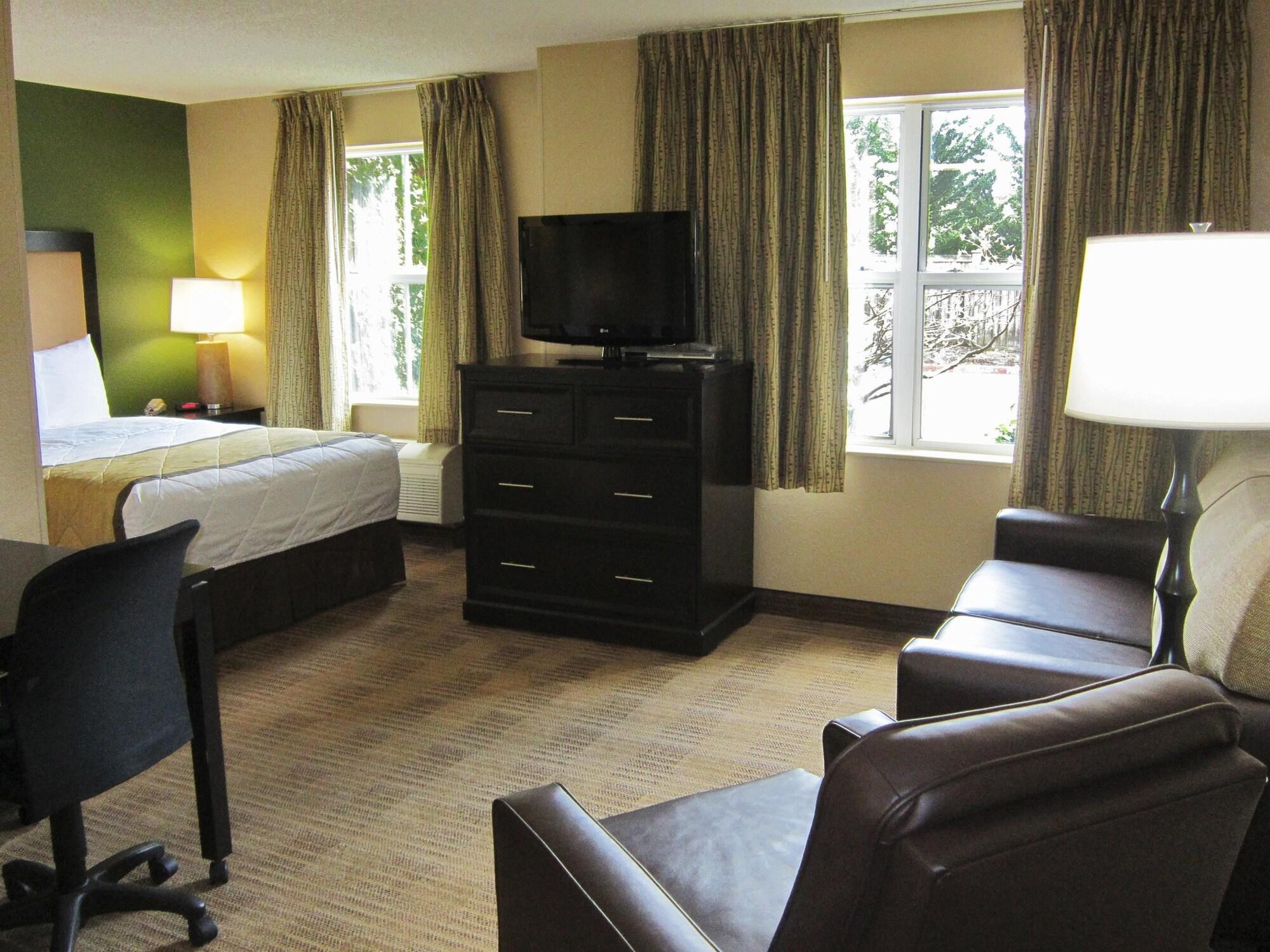 Extended Stay America Suites - Detroit - Novi - Orchard Hill Place Northville Экстерьер фото